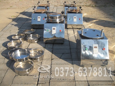 實(shí)驗(yàn)室用振篩機(jī) 實(shí)驗(yàn)室用振篩機(jī)